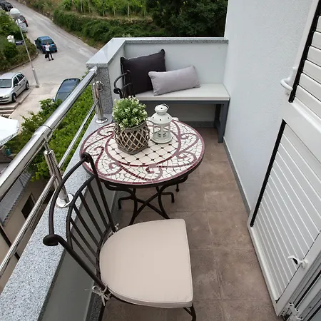 Daire Toni Relax Split