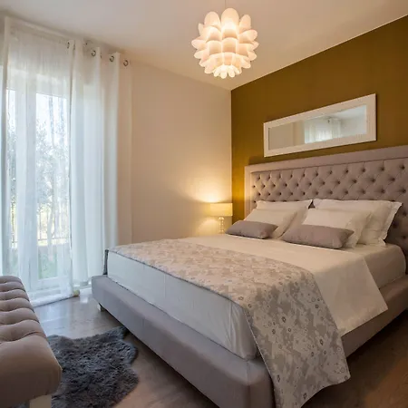 Lägenhet Toni Relax Split